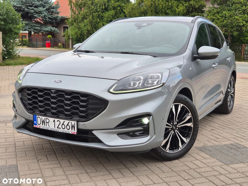 Ford Kuga 1.5 EcoBoost ST-LINE - 2