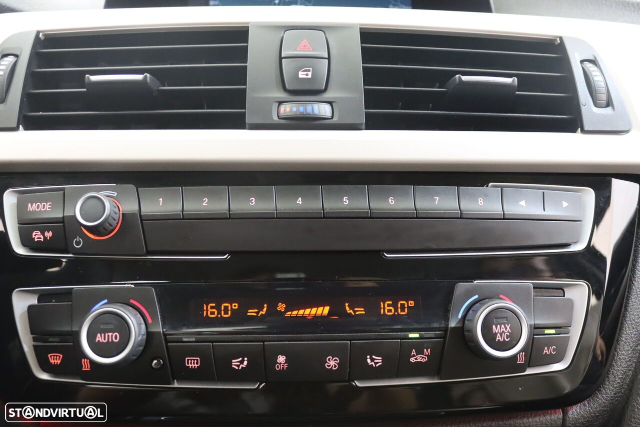 BMW 318 d Touring - 28