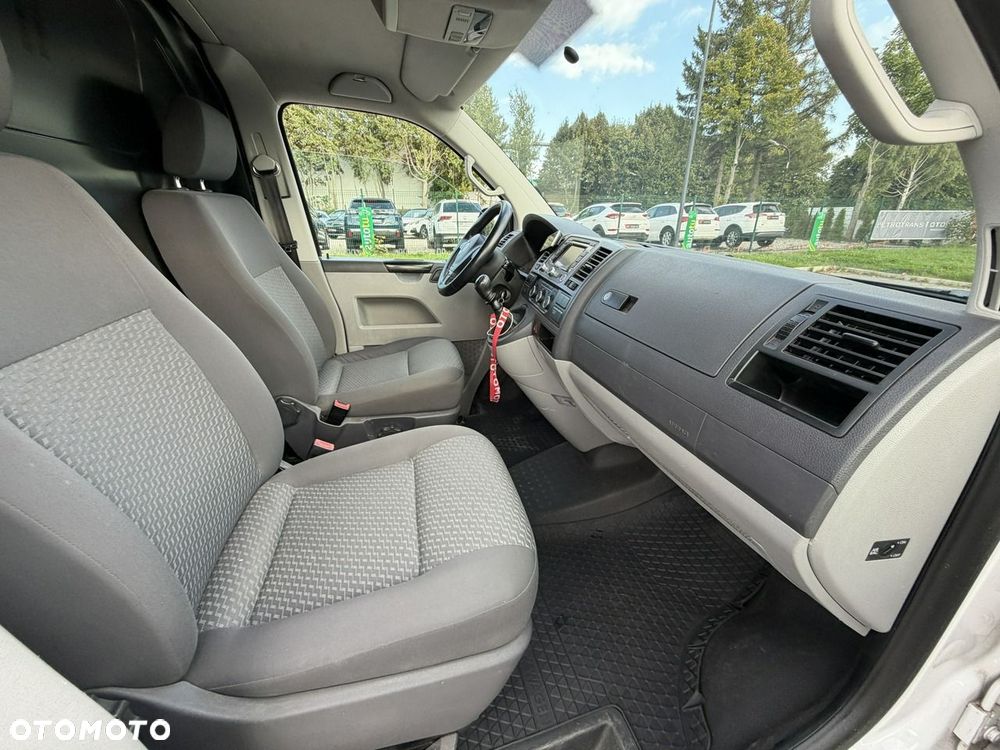 Volkswagen Transporter - 23