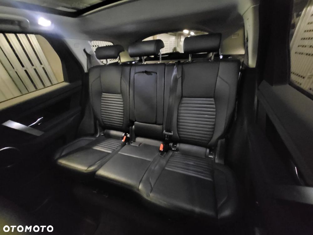 Land Rover Discovery Sport - 9