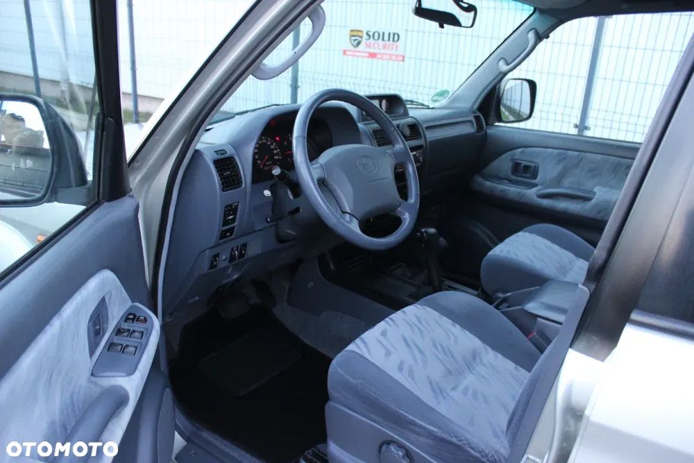 Toyota Land Cruiser 3.0 D Sol Navi - 16