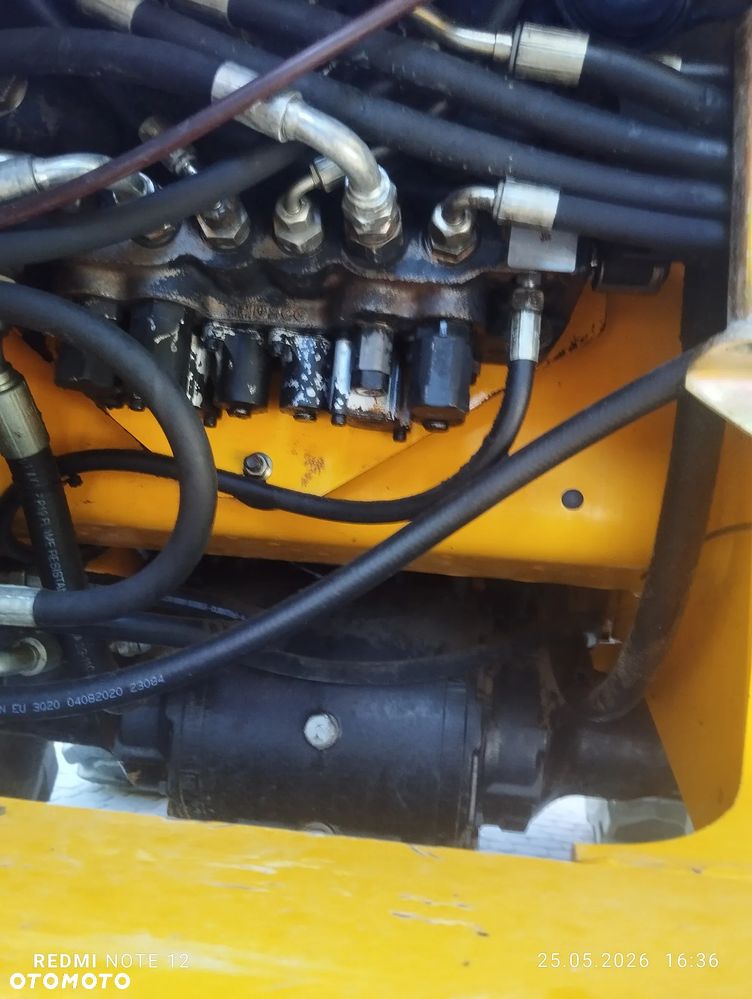 JCB 3Cx Contractor super stan - 12