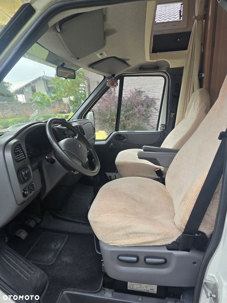 Ford Transit - 6