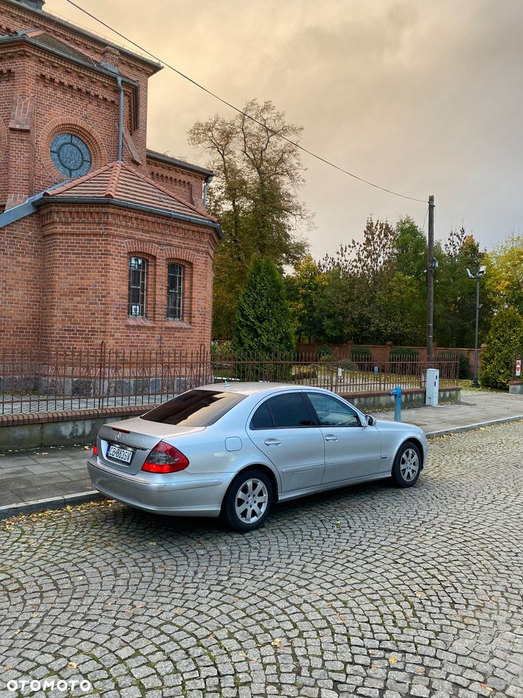 Mercedes-Benz Klasa E - 3