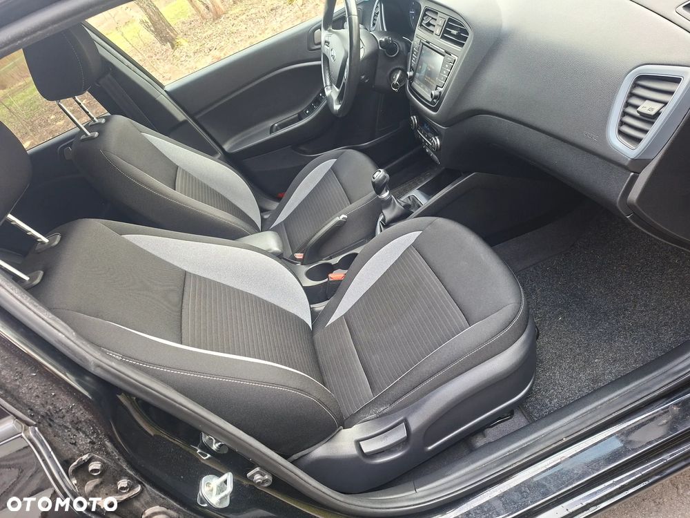 Hyundai i20 1.2 Intro Edition - 8