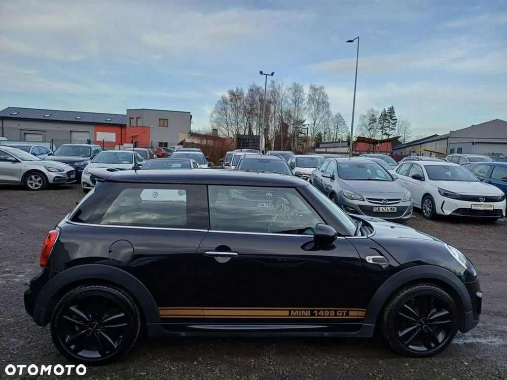 MINI Cooper John Works Trim - 8