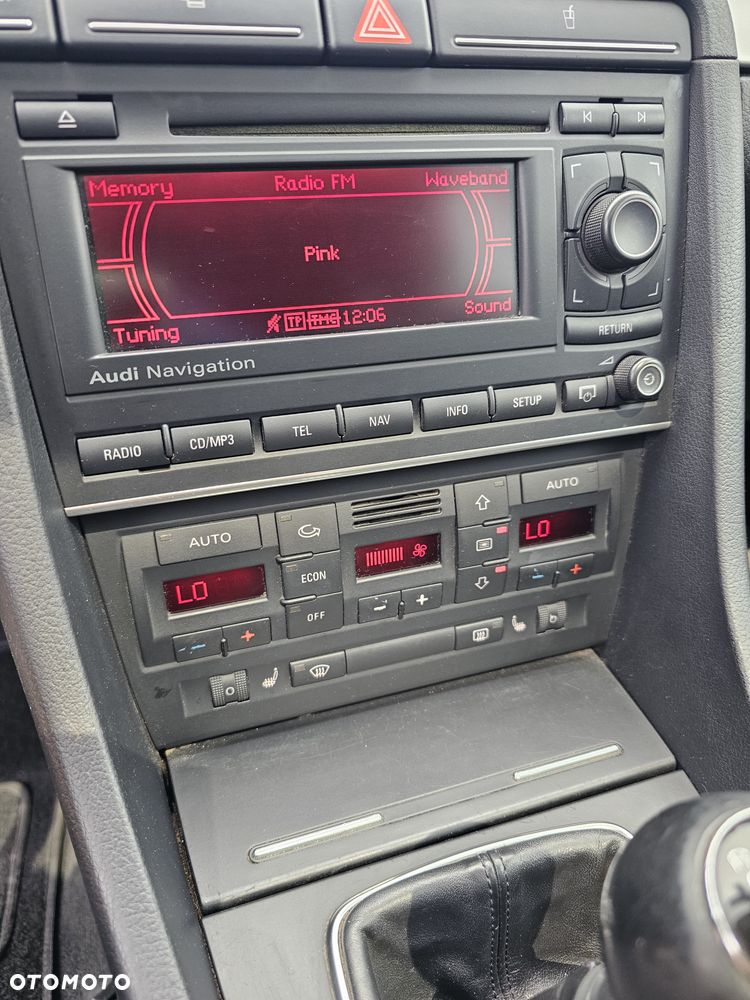 Audi A4 Avant 2.0 TDI DPF quattro - 9