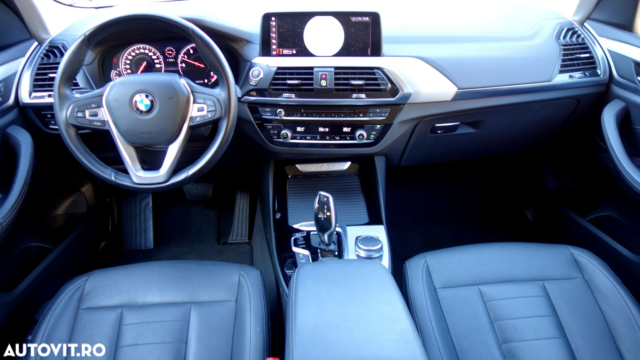 BMW X3 xDrive20i AT - 5