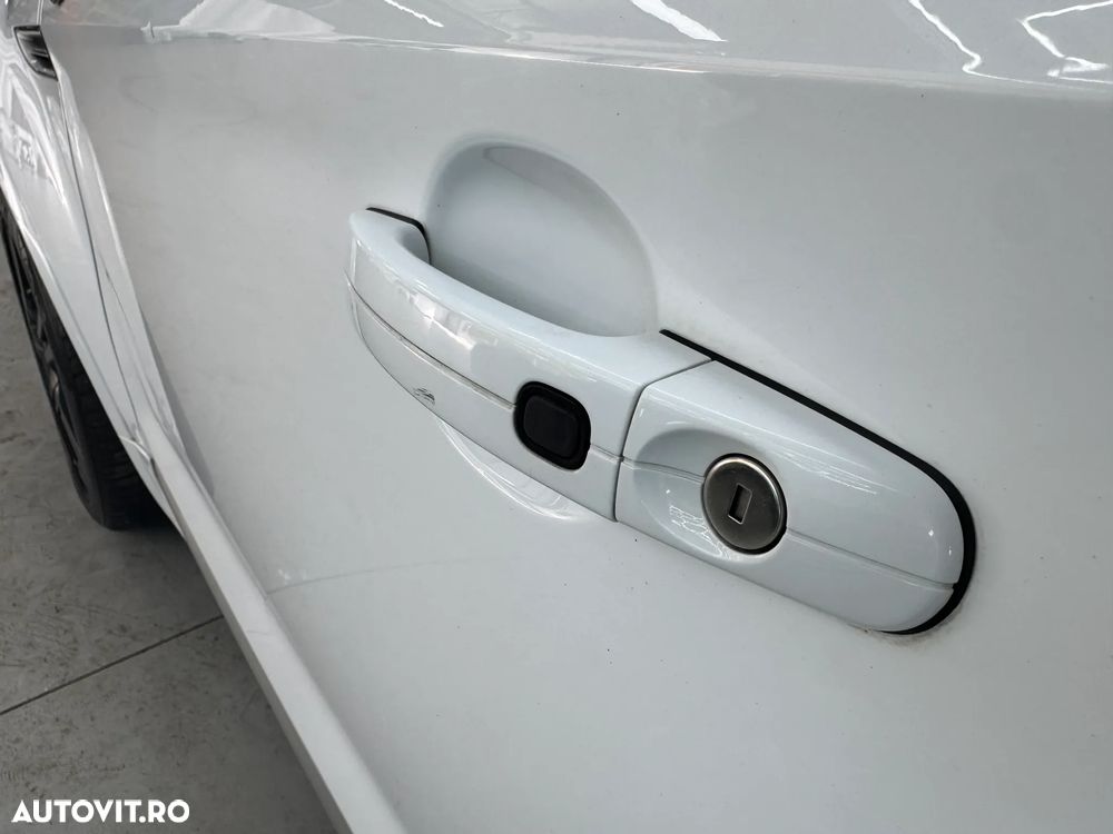 Ford Kuga 2.0 TDCi 4x4 Aut. Individual - 21