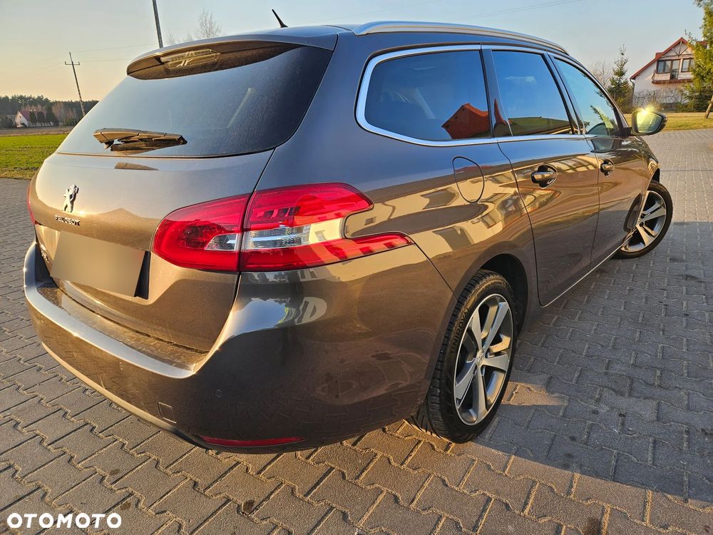 Peugeot 308 PureTech 130 GPF Black Edition - 4
