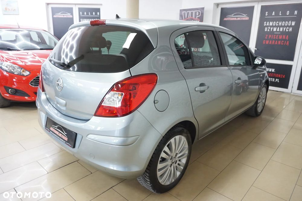 Opel Corsa 1.2 16V Enjoy - 9