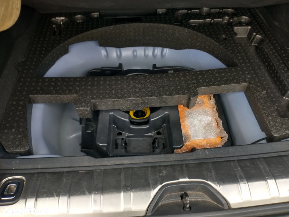 Peugeot 2008 1.6 VTi Active - 36