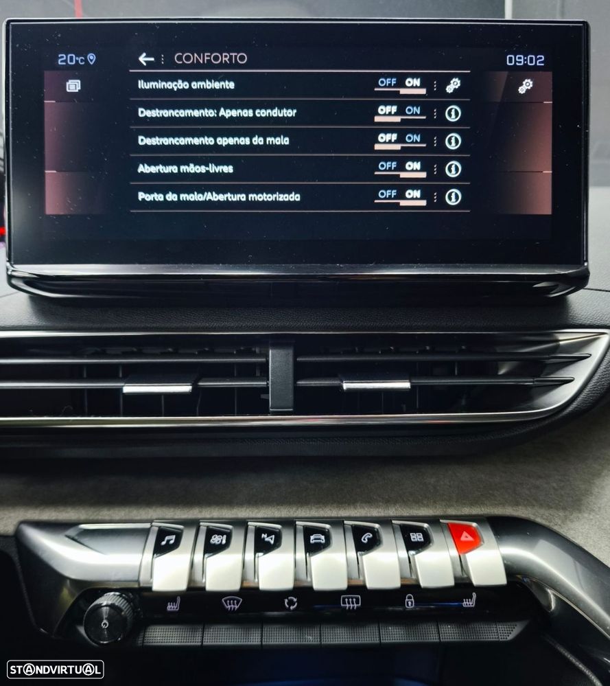 Peugeot 5008 1.5 BlueHDi GT Pack EAT8 - 32