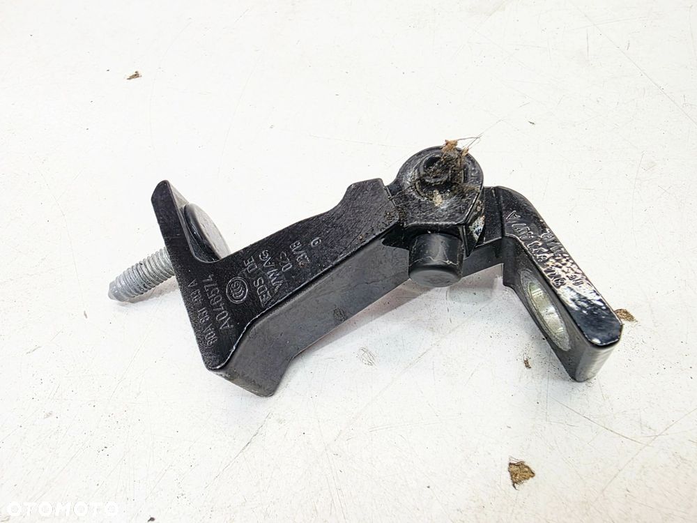 ZAWIAS DRZWI LEWY PRZÓD GÓRNY AUDI A5 8W Q5 FY 80A831403A - 2