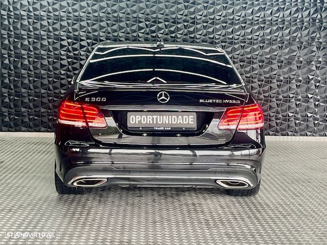 Mercedes-Benz E 300 BLUETEC Hybrid Avantgarde 107g - 42