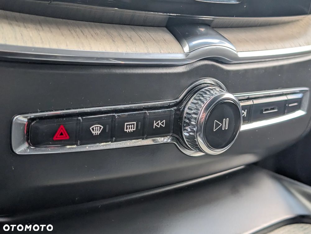 Volvo XC 60 - 28
