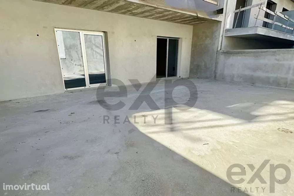 Apartamento T2 com terraço 40 m2, sala em openspace, 2 quartos (um del - Grande imagem: 2/16