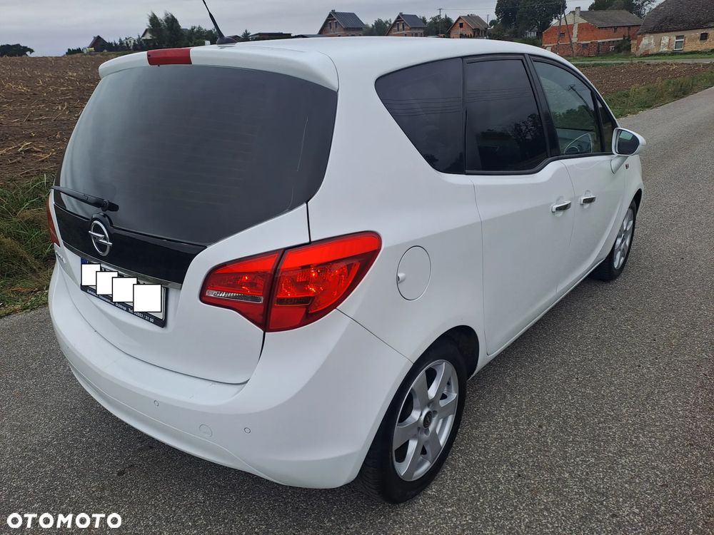 Opel Meriva 1.4 Design Edition - 9