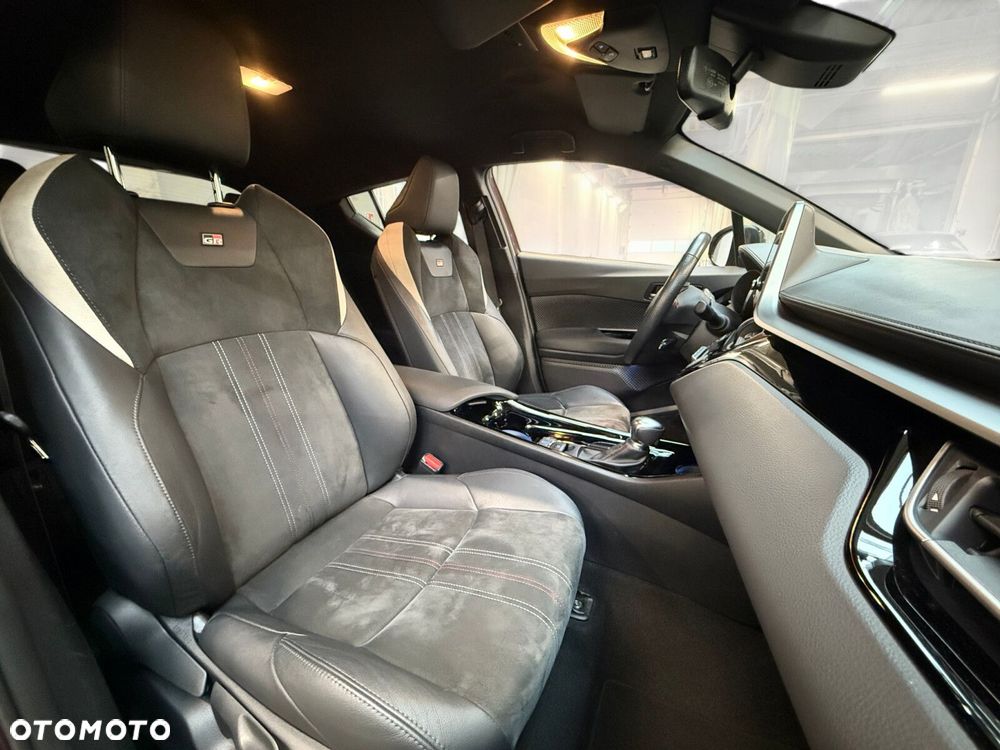 Toyota C-HR 1.8 Hybrid GPF GR Sport - 23