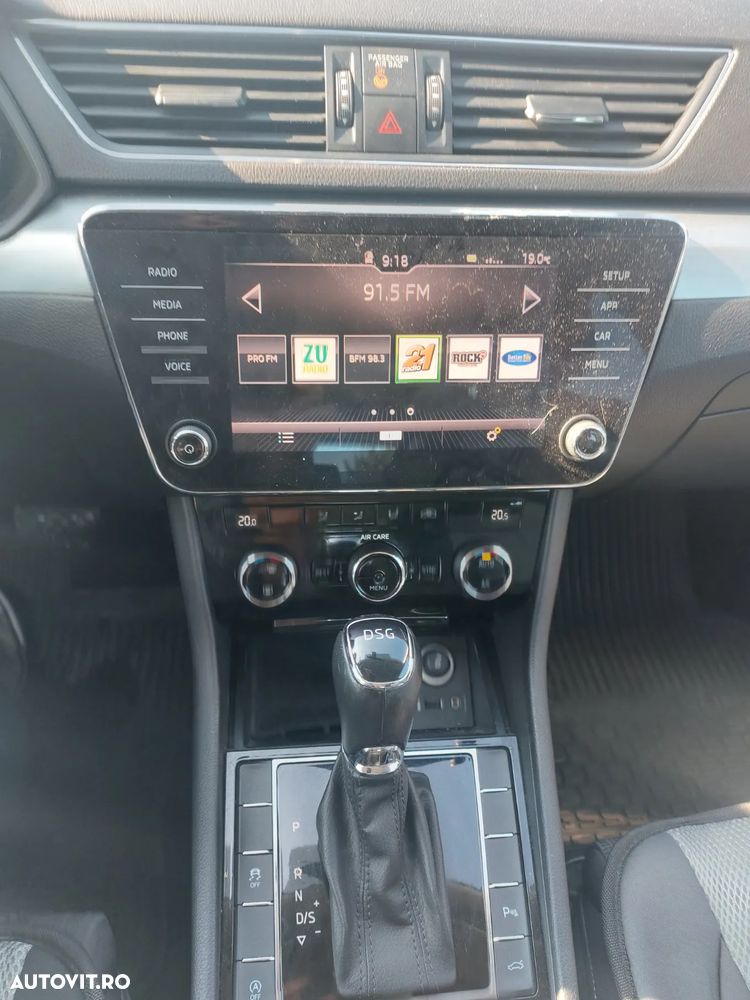 Skoda Superb 2.0 TDI DSG Ambition - 10