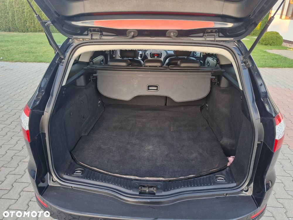 Ford Mondeo 2.0 Sport - 16