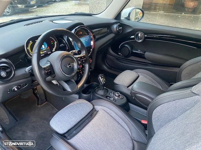 MINI 3 Portas Cooper SE Classic - 18