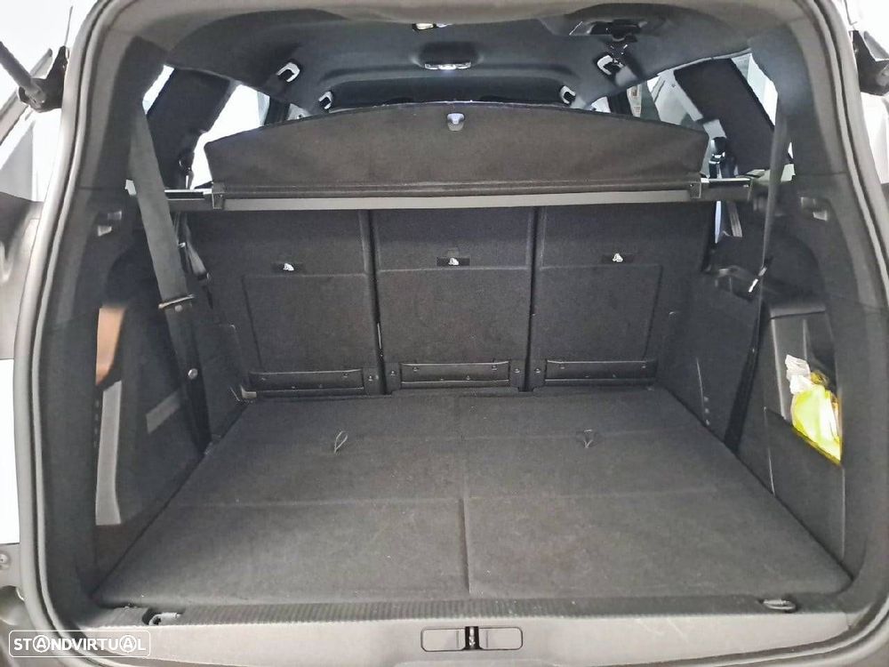 Peugeot 5008 1.5 BlueHDi Allure Pack EAT8 - 6