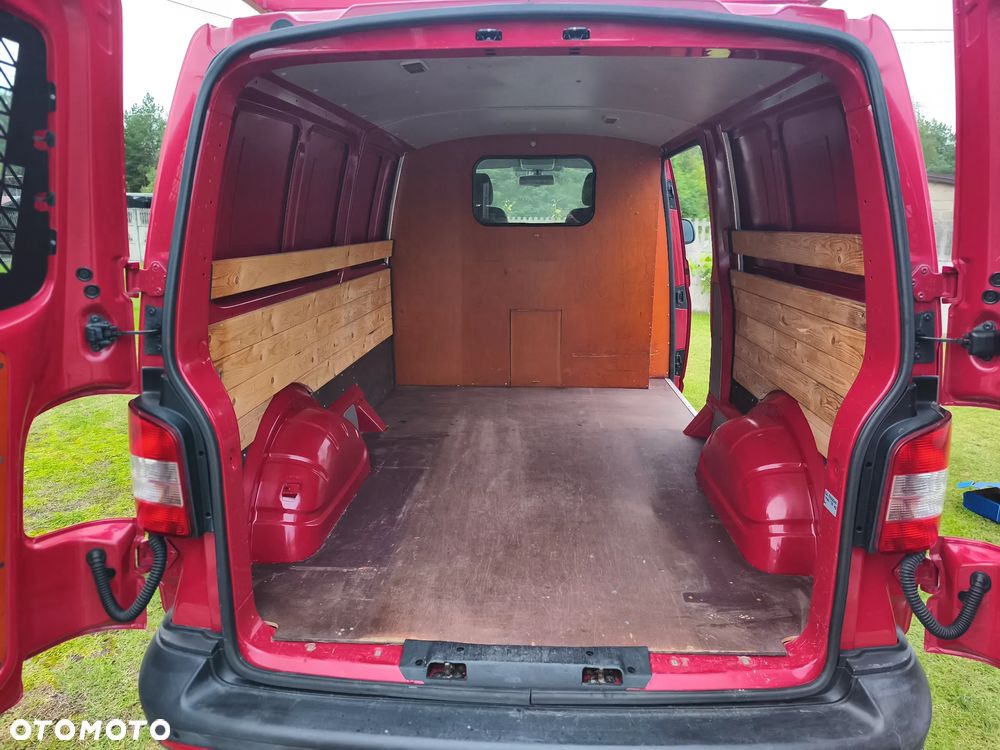 Volkswagen Transporter - 32