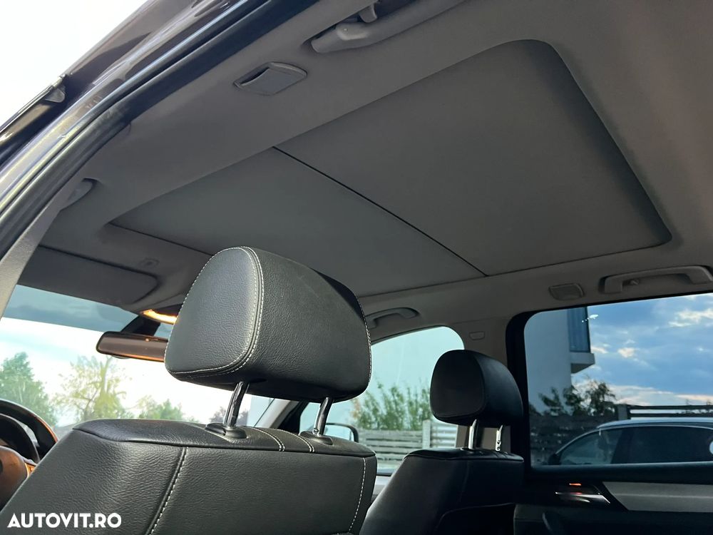 BMW X3 ver-xdrive20d-at-standard - 30