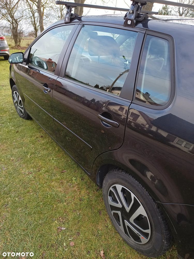 Volkswagen Polo - 7