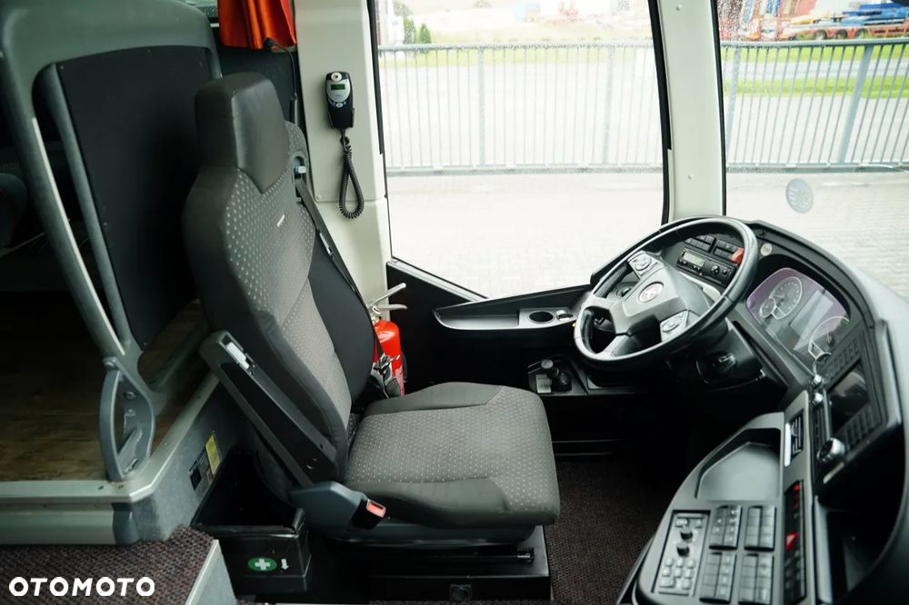 Setra S 516 HD / EURO6 / 13 METRÓW / SPROWADZONY / - 23