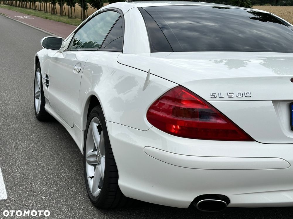 Mercedes-Benz SL 500 7G-TRONIC - 32