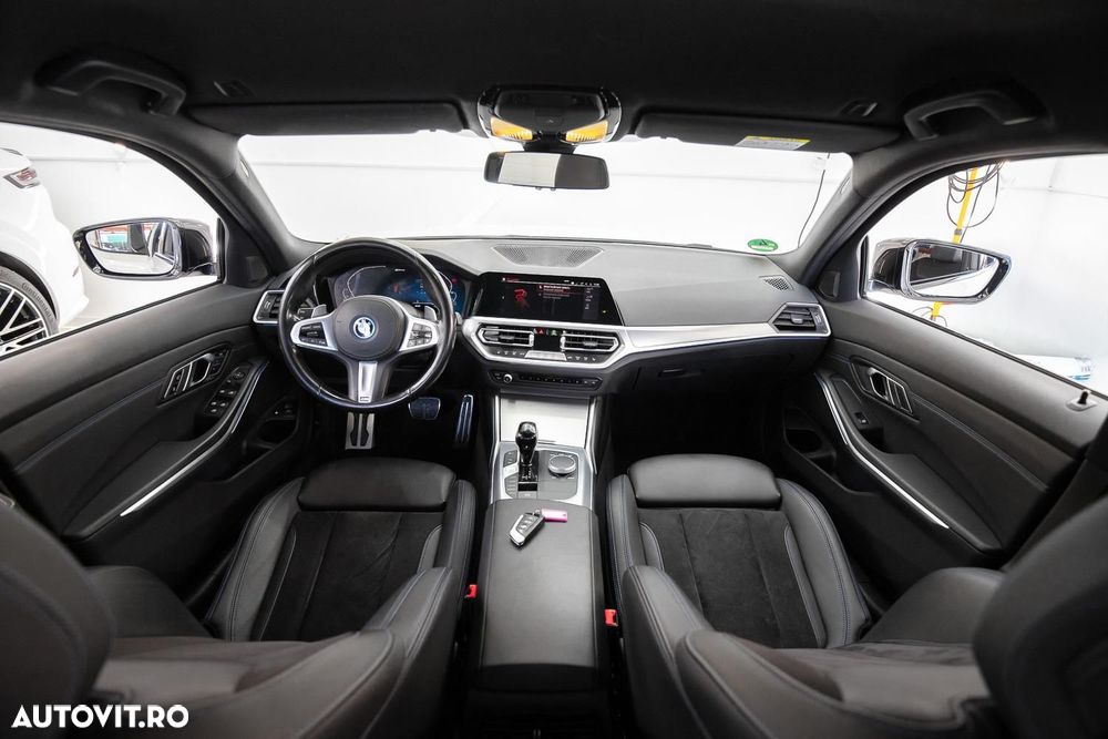 BMW Seria 3 320e Aut. - 18