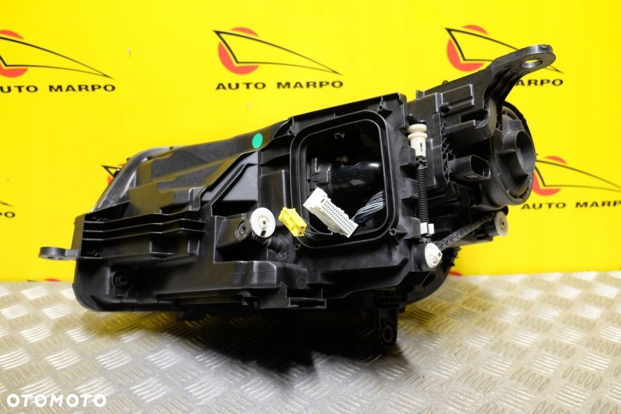 MERCEDES GLS X167 2019 - REFLEKTOR LAMPA MULTIBEAM LED PRAWA USA - 8