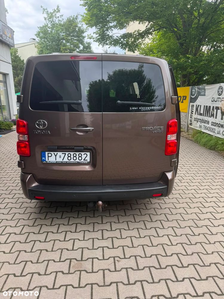 Toyota ProAce Kombi D-4D Long 2,8t - 5