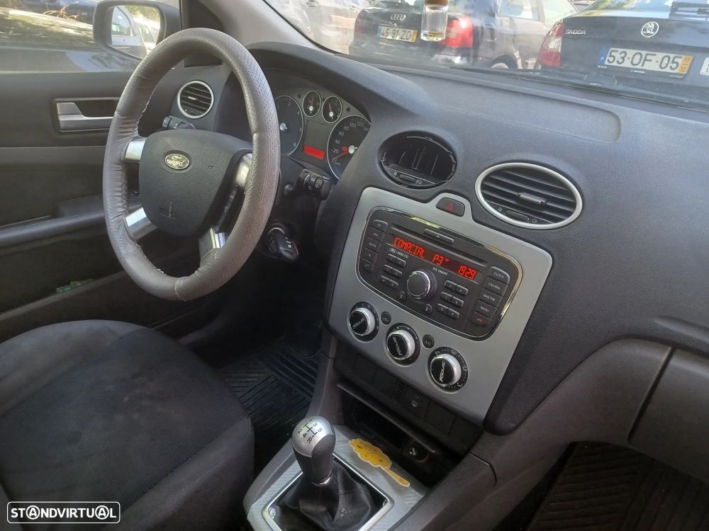 Ford Focus SW 1.6 TDCi Trend - 6