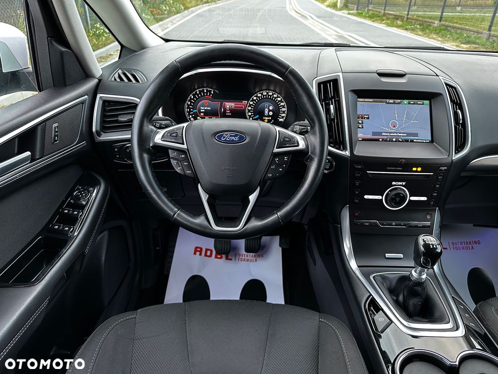 Ford S-Max 2.0 TDCi Titanium - 9