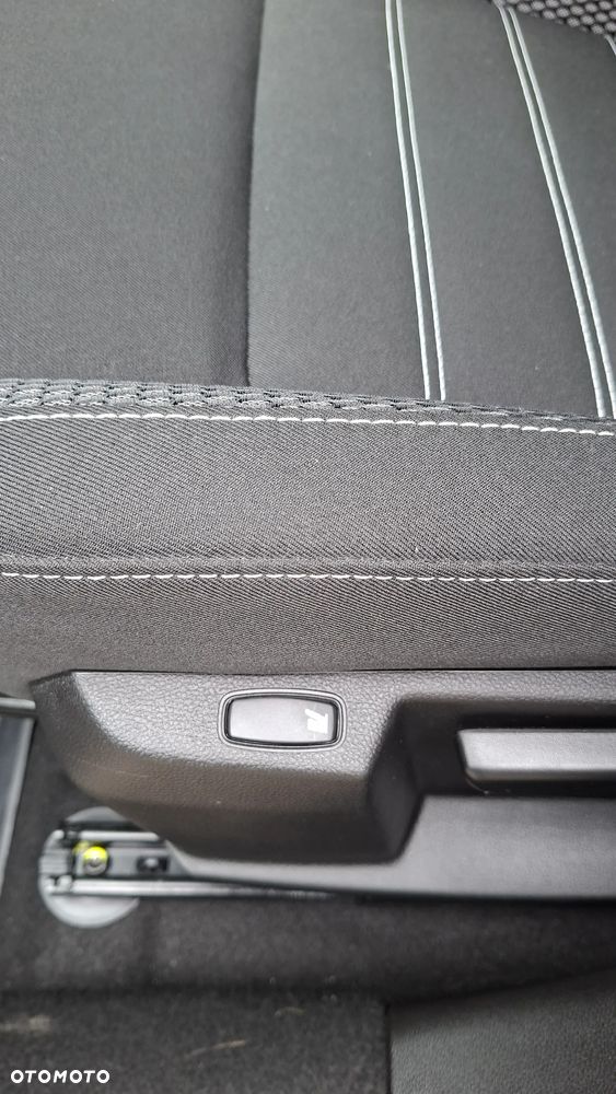 Dacia Duster 1.0 TCe Journey - 10