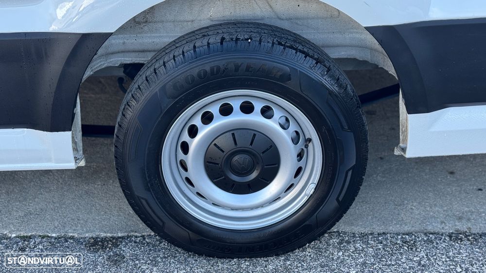 VW Crafter 35 2.0 TDI L5 H3 - 42