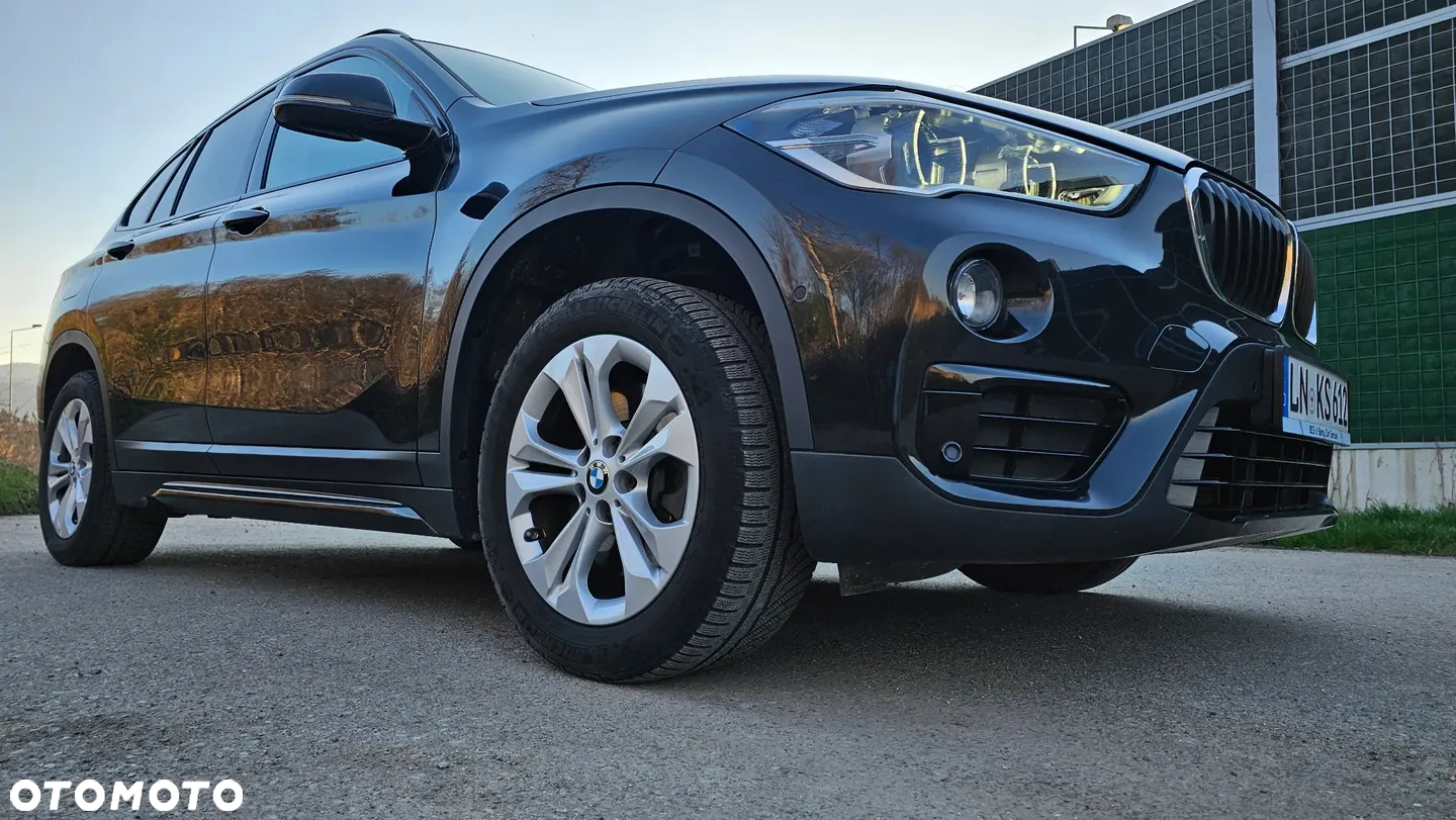 BMW X1 xDrive20i xLine sport - 4