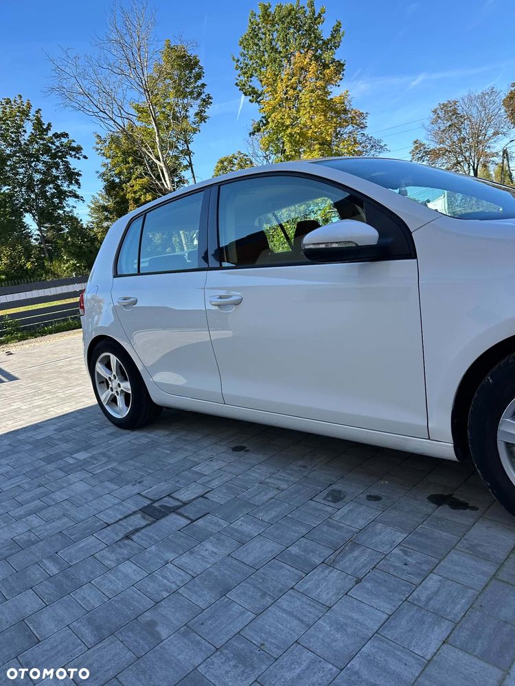 Volkswagen Golf - 5