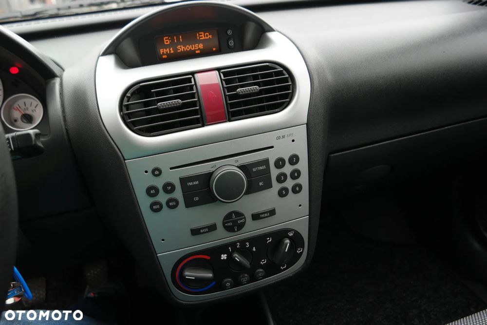 Opel Corsa 1.2 16V Silverline - 28