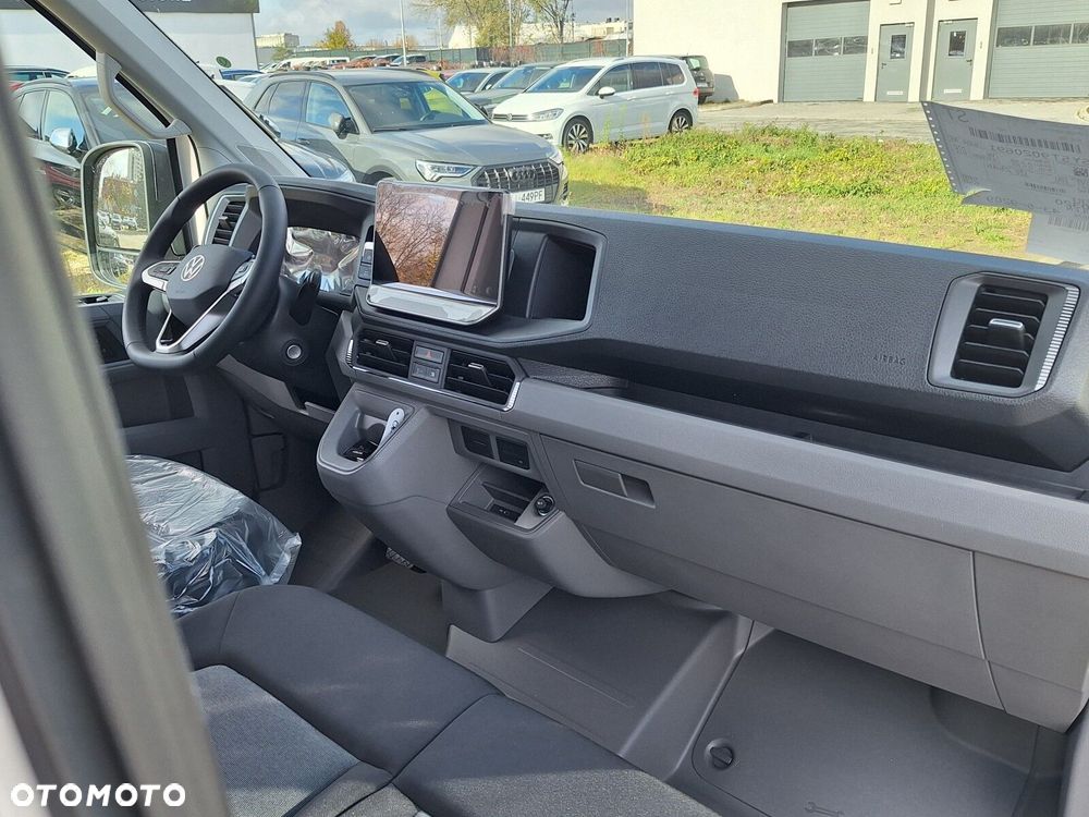 Volkswagen Crafter L4H3 35 furgon 177KM automat - 18