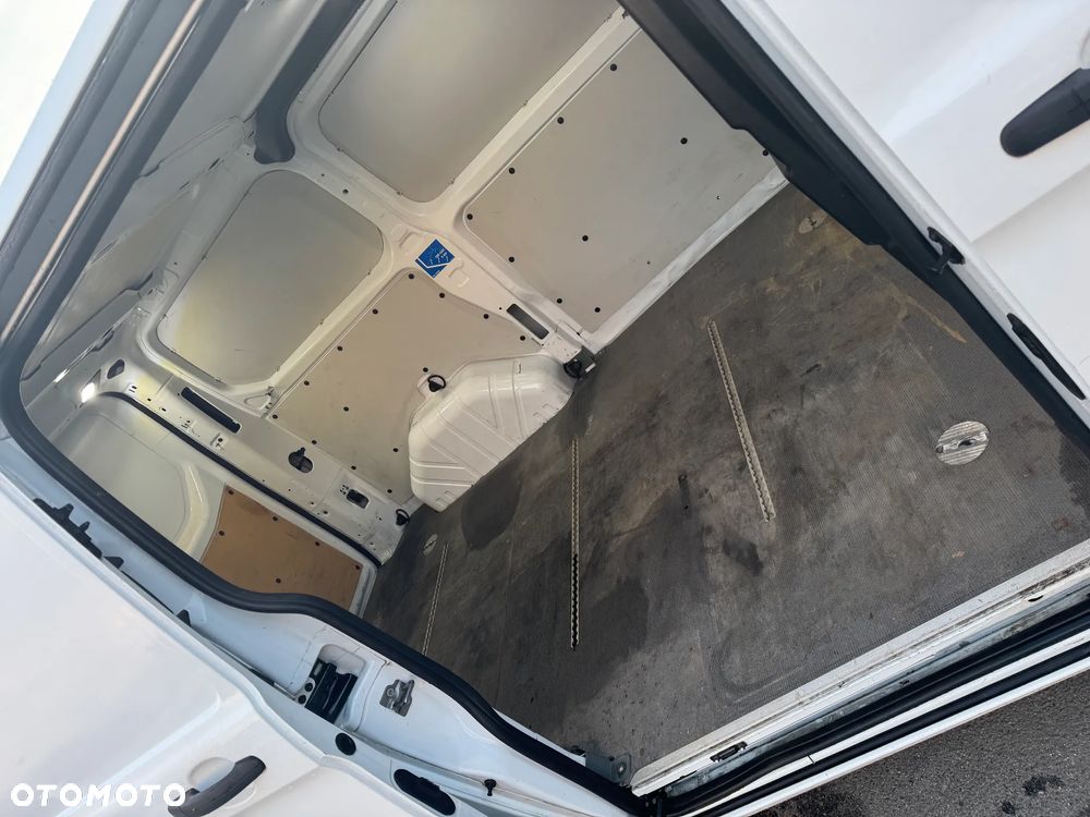 Ford TRANSIT CUSTOM LIFT - 15