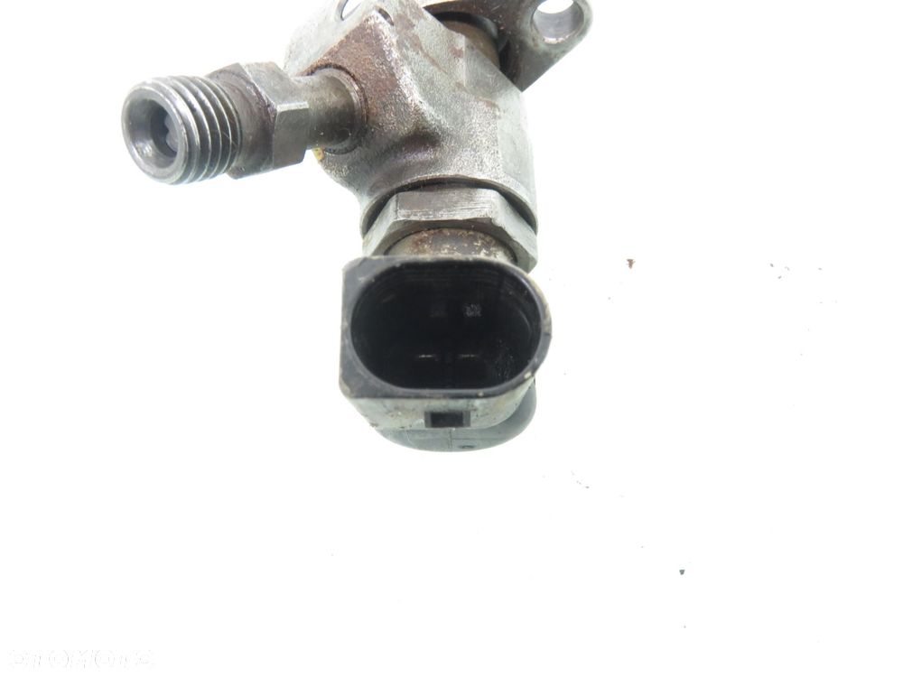 WTRYSKIWACZ VOLVO S40 II (MS) 2.0 D - D 4204 T 9657144580 - 3