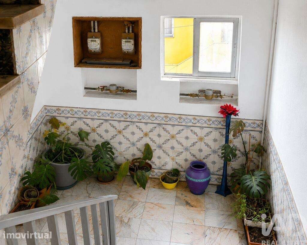 Prédio em Póvoa de Santo Adrião e Olival Basto de 170,71 m2 - Grande imagem: 2/13