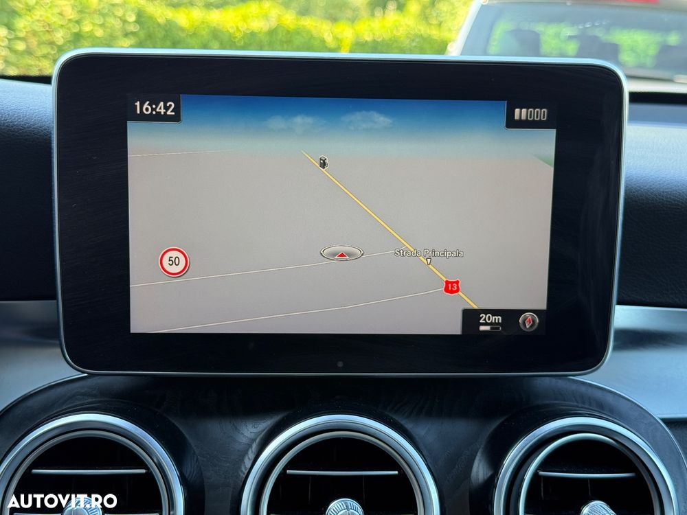 Mercedes-Benz GLC Coupe 250 d 4Matic 9G-TRONIC AMG Line - 32