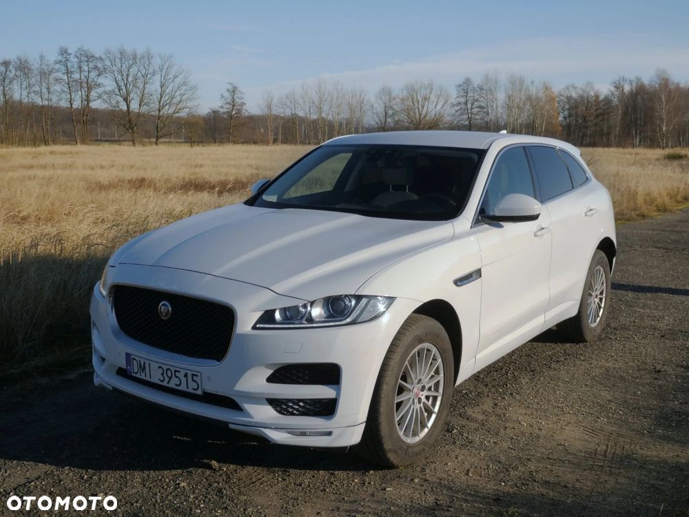 Jaguar F-Pace 2.0 i4D RWD Pure, 2016