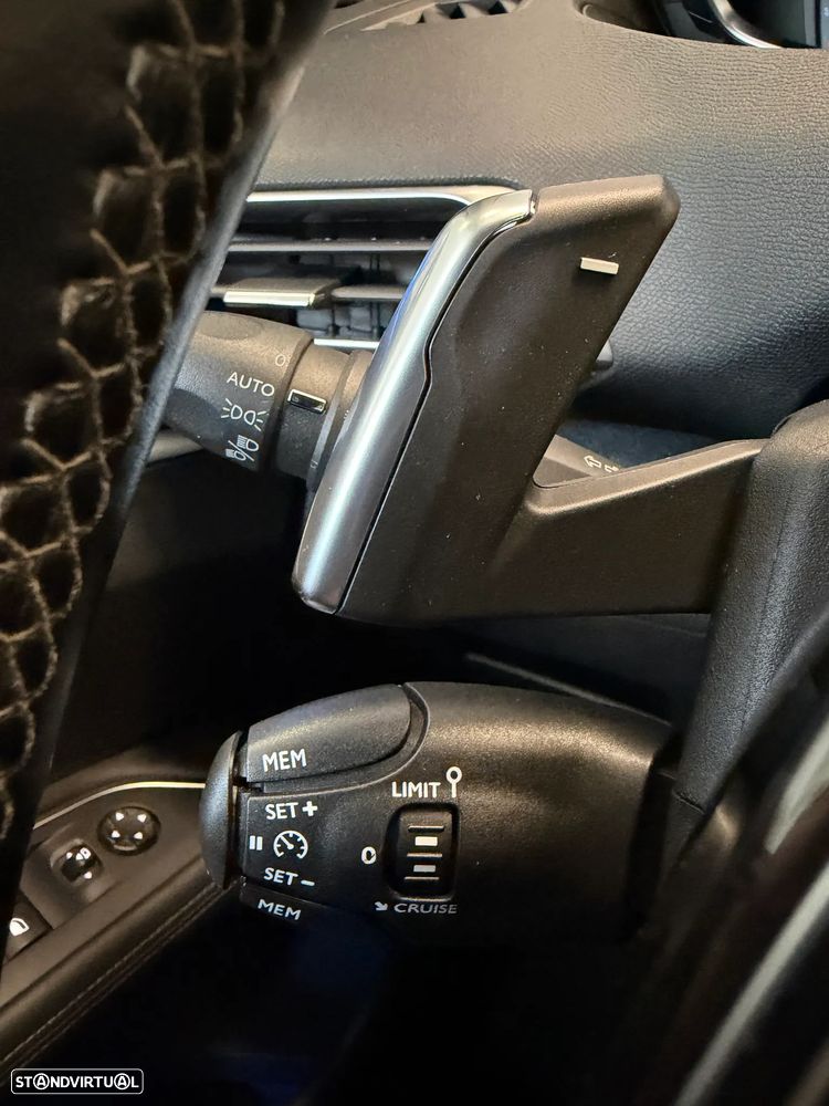 Peugeot 3008 1.6 BlueHDi Allure EAT6 - 41