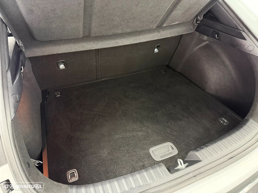 Kia XCeed 1.0 T-GDI Dynamic - 11